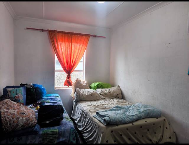 3 BEDROOM HOUSE FOR SALE IN LENTEGEUR